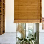 Luxurious Apartment, Walking Distance Golden Bay And Riviera Manikata