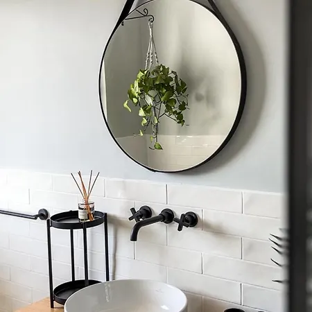 Sea View & Countryside In *