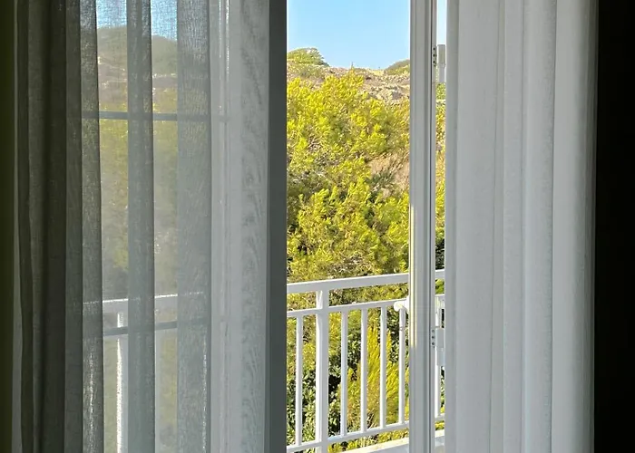 Sea View & Countryside In Manikata